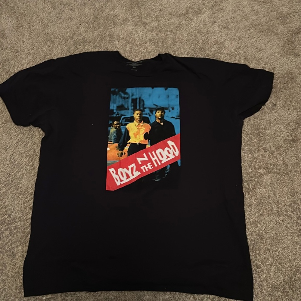 Men’s used worn T shirt